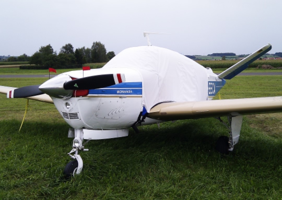 Extended Canopy Cover