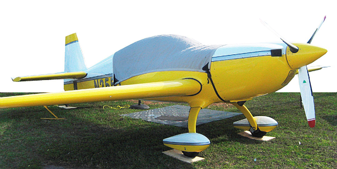 Extra 300/L Canopy Cover