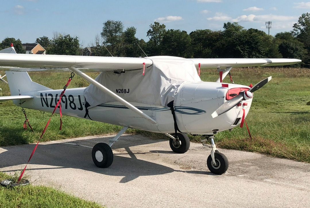 Cessna 150G Wrap Around Canopy Cover, Engine Plugs