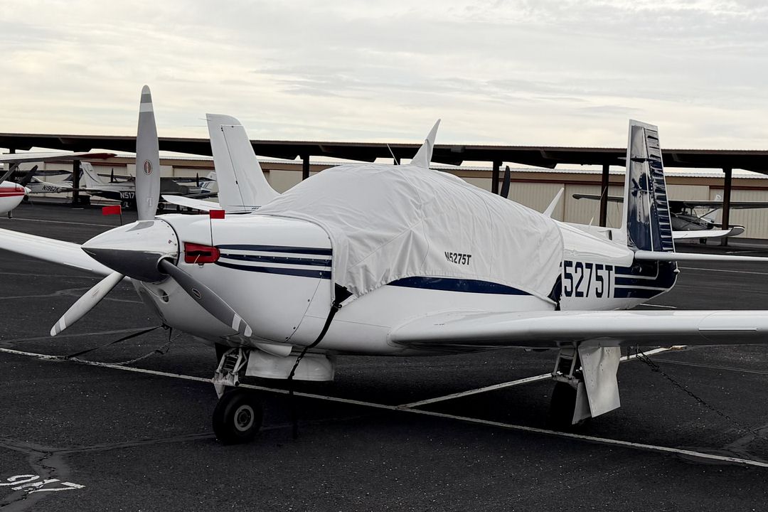 Mooney M20J Canopy Cover, Engine Plugs